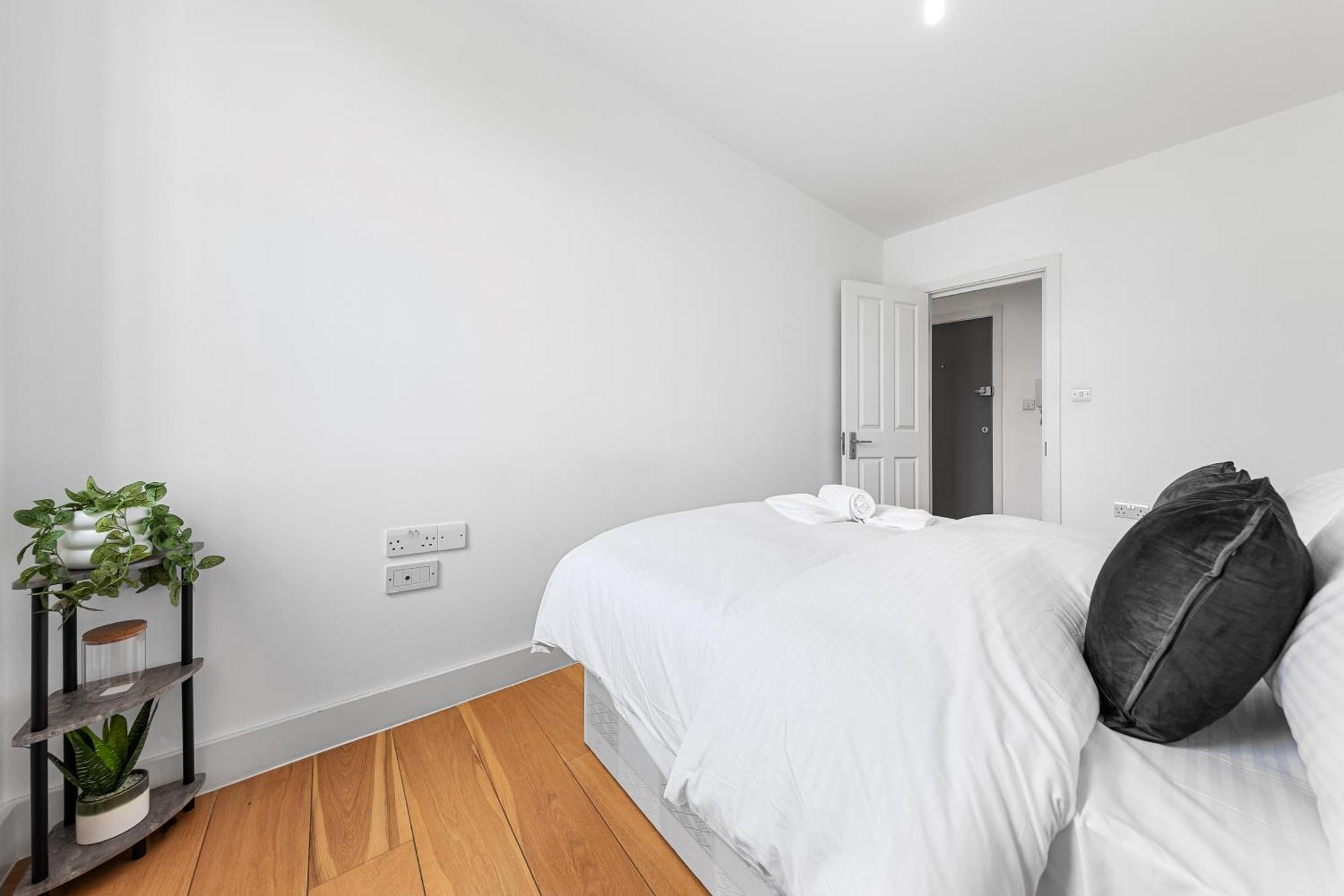 Modern Flat In Stockwell, 10 Mins From Oxford Circus Apartment Лондон Екстериор снимка